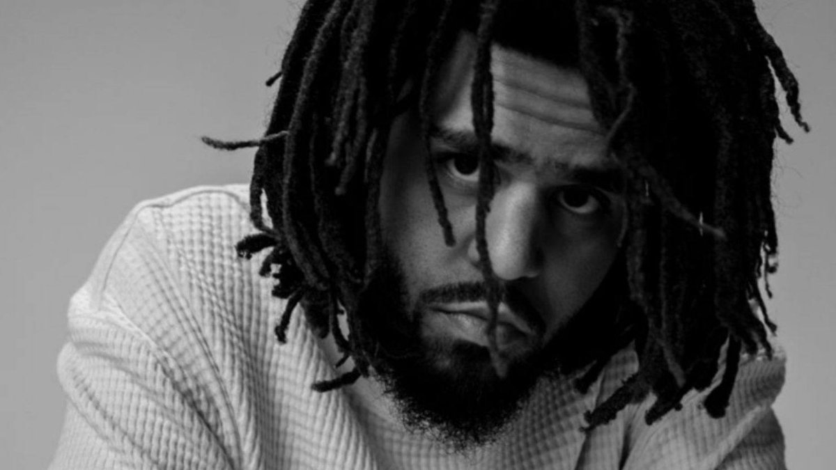 J. Cole Drops Surprise ‘Might Delete Later’ Featuring Cam’ron And More dlvr.it/T5CDbL