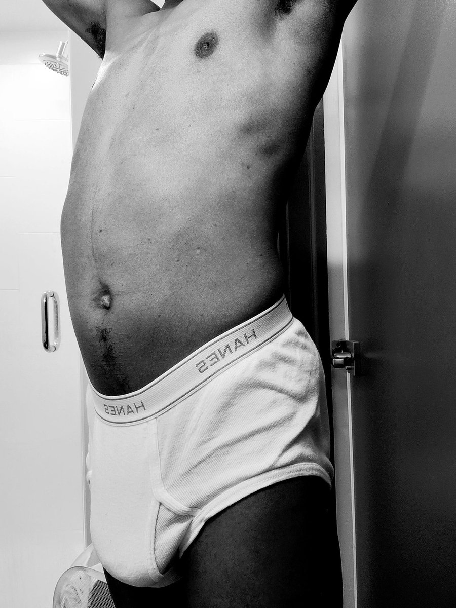 Hanesbriefs1995's tweet photo. April 2024 White Briefs Collage Pt 6
#me
#mycontent
#gay
#gayunderwear
#gayselfie
#gayphotographer
#gayportrait
#tightywhities
#whitebriefs
#whiteunderwear
#underwear
#looking4bf
#underwearselfie
#underwearfetish
#inmyunderwear
#exhibitionist https://t.co/98646qyC1N