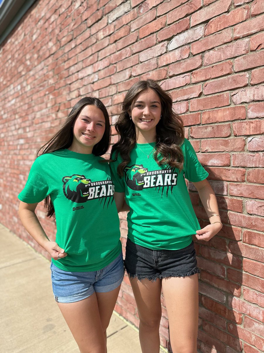 Congratulations to Natalee and Taylor for signing with Brookhaven!