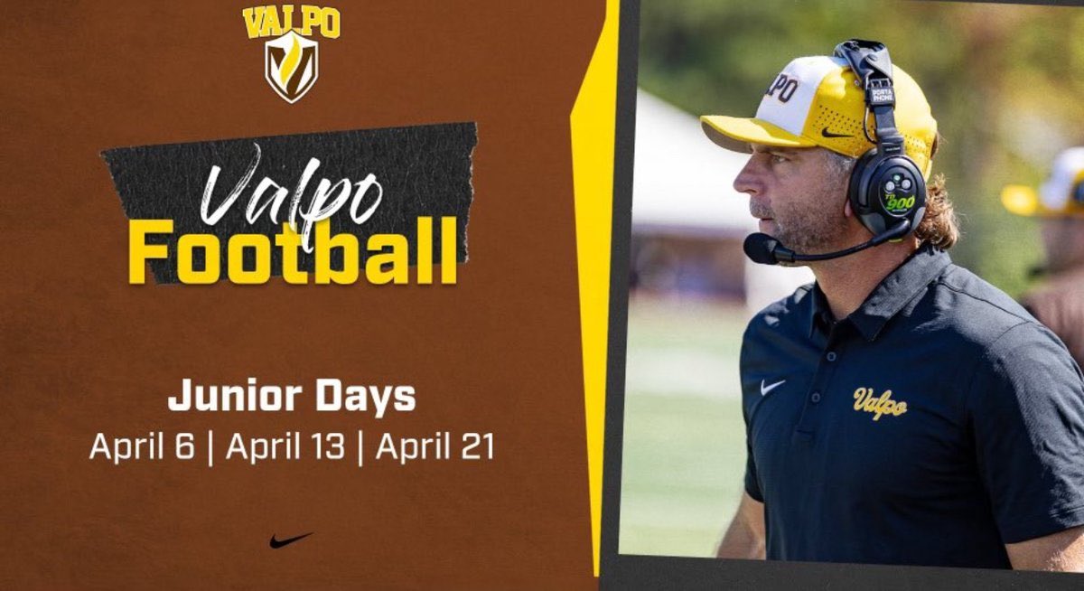 Thank you @CoachBrewster50 and @valpoufootball for the Jr Day Invite @gainesvillefoo1 @coachbruton @cage_tre @gomvb @ThedealFitness @2nd2nunnsports