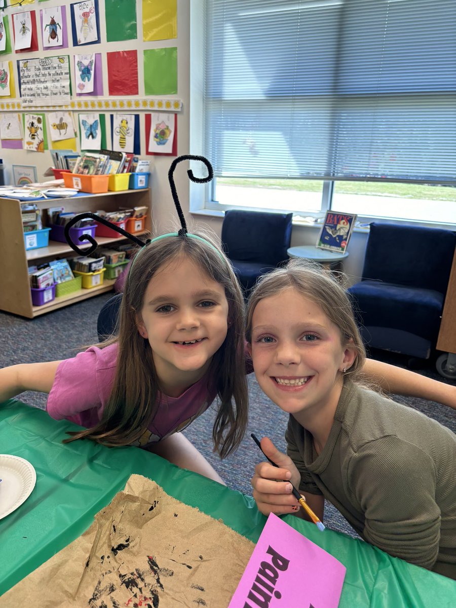 Miss Rogers' Second Grade Class tweet media