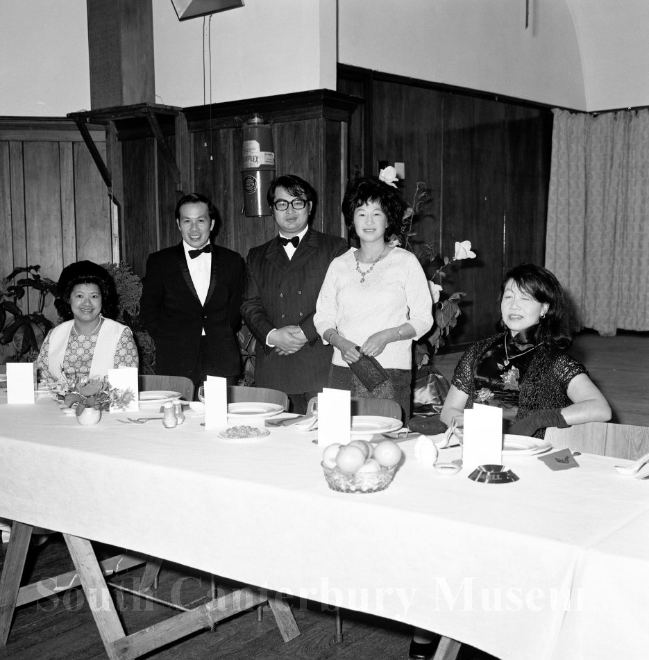 When some 1950s negatives of glamorous Chinese community members from Timaru came across his desk, NZMS Digitisation Technician Micheal Kingsley jumped at the chance to enrich these records.
Read more here:
kotuia.org.nz/.../rememberin…