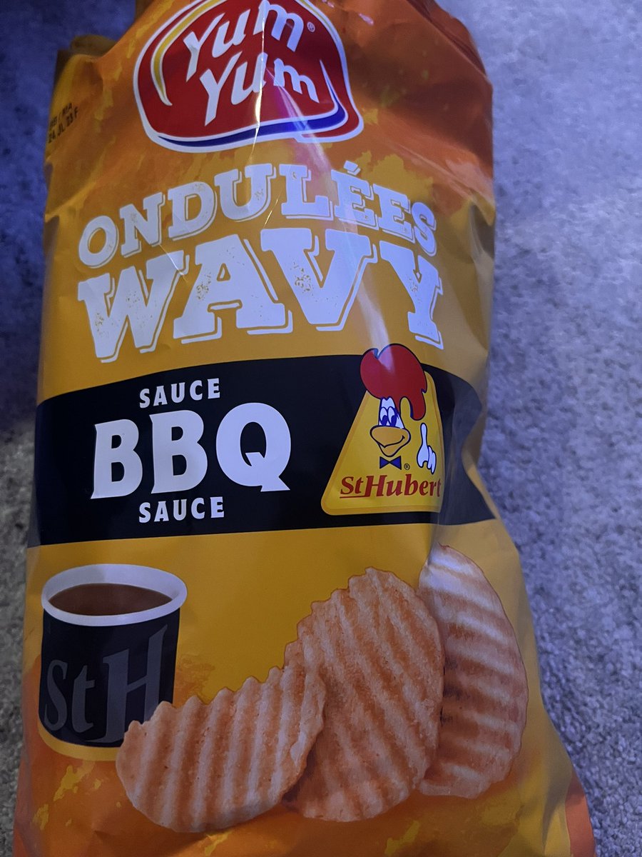 steevey's tweet photo. Sérieux, ca le fait !!!
On dirait ouvrir une canne de sauce BBQ ! 😋 #StHubert https://t.co/VgXAjoluy8