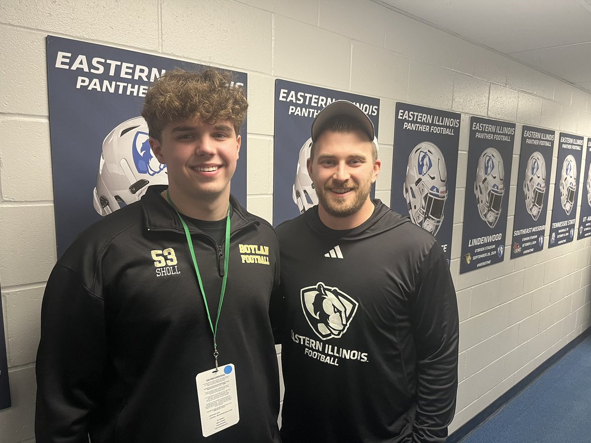 Another great visit at @EIU_FB. It was great talking with coaches @FB_Coach_Wilk @FBCoachTaylor @CoachDrewBrady. Always great getting back on campus! Look forward to seeing you again soon. @DeepDishFB @PrepRedzoneIL @OJW_Scouting @EDGYTIM