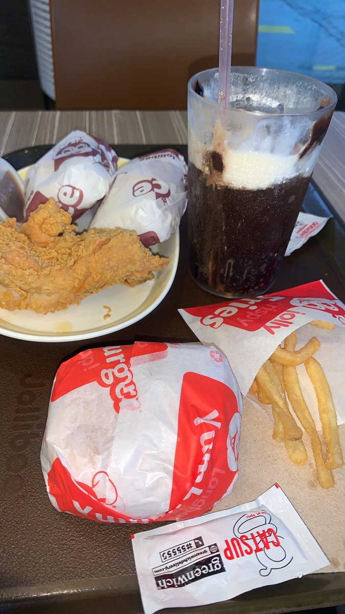 Nck_Aldave's tweet photo. Nakapag-grocery ako mag-isa and having my breakfast with my all time favorite
 #Jollibee
Mas okay ako magmula nung nawala ka. Ang sarap pala nang ganitong pakiramdam. Salamat sa pag-alis mo, ms naging matatag na ako at hindi na kailanman matatakot na mawalan pa, kasi sinanay moko https://t.co/xSnENO9jSC