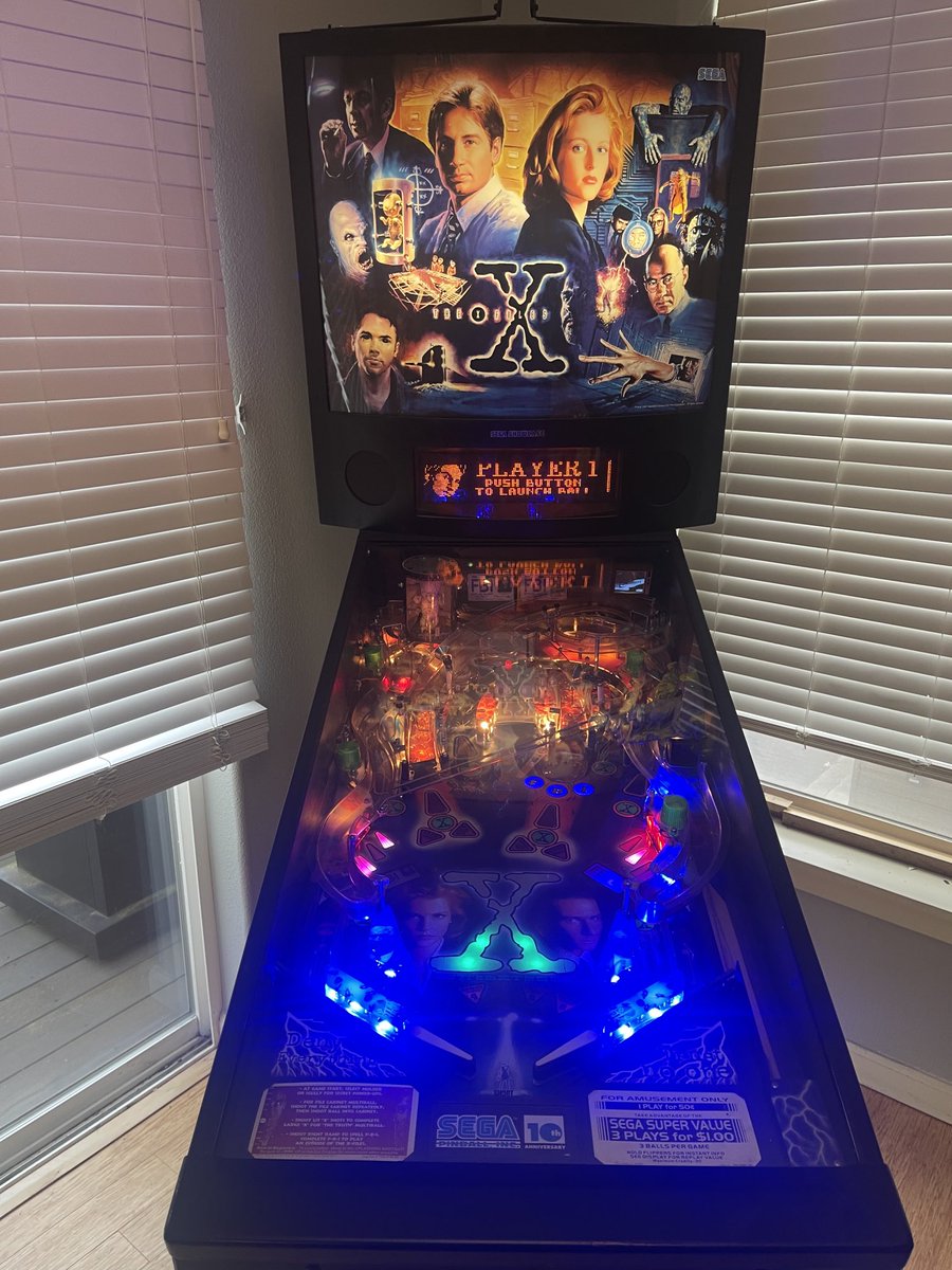 Just beat my best score on X-Files pinball! Heck yes. 👽