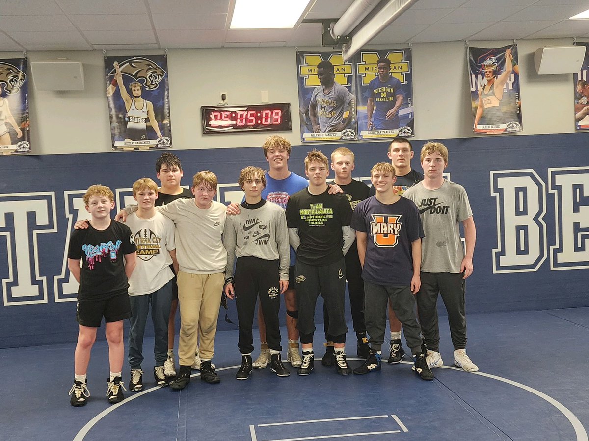 Bismarck Legacy Boys Wrestling tweet media