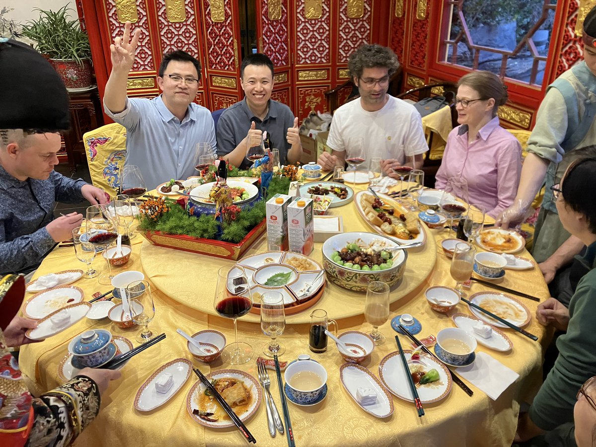 IzeddinResearch's tweet photo. So happy to be in #Beijing for the Sino-France 2nd Joint Meeting on Bioimaging, organized by the National Biomedical Imaging Center @PKU1898 and @Fr_BioImaging.  Such a spectacular welcome!
Thanks, Laurent Bourdieu and @Orangeroad2017 for the invitation! https://t.co/S9rDjgBJRT