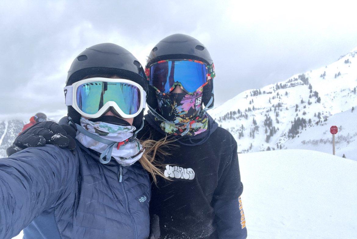 Snowboarding last weekend in Utah with my son (yes, Sundance). Crazy, gusting, powder, shape-shifting 😍😍