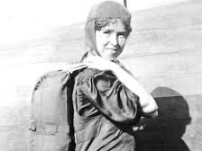 Woman of the Day pioneering parachutist Georgia “Tiny' Broadwick born OTD 1893 in North Carolina, the first woman to jump from an airplane, the first woman to jump from a seaplane and the inventor of the ripcord. The last of seven daughters and with a birth weight of just 3lbs,…