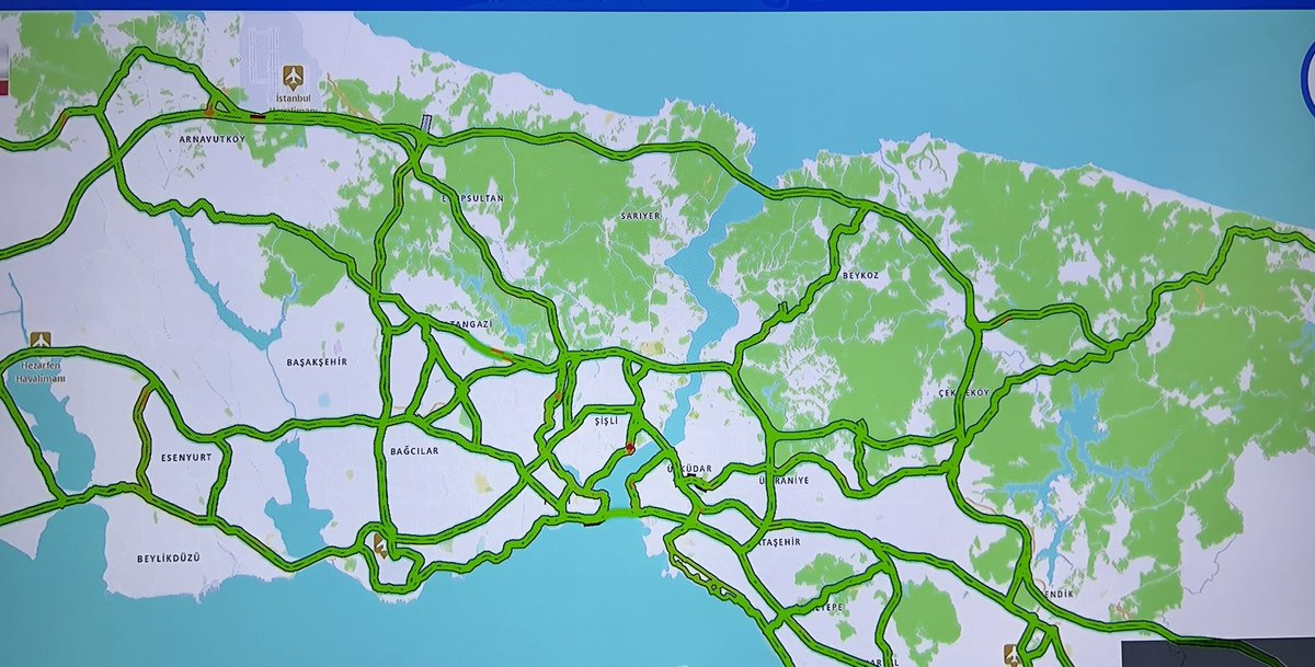 Normal bu saatlerde yoğun olan an itibarıyla terkedilmiş İstanbul trafiği :) #istanbul #trafik #istanbultrafiği