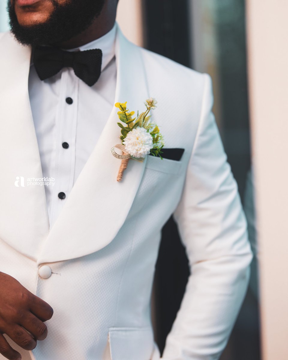 artworklabphoto's tweet image. A simple thread of a moment where fashion is whispering, and photography is shouting
✂️Dressed by @Infinity_Stylist
📸Captured by @artworklabphoto