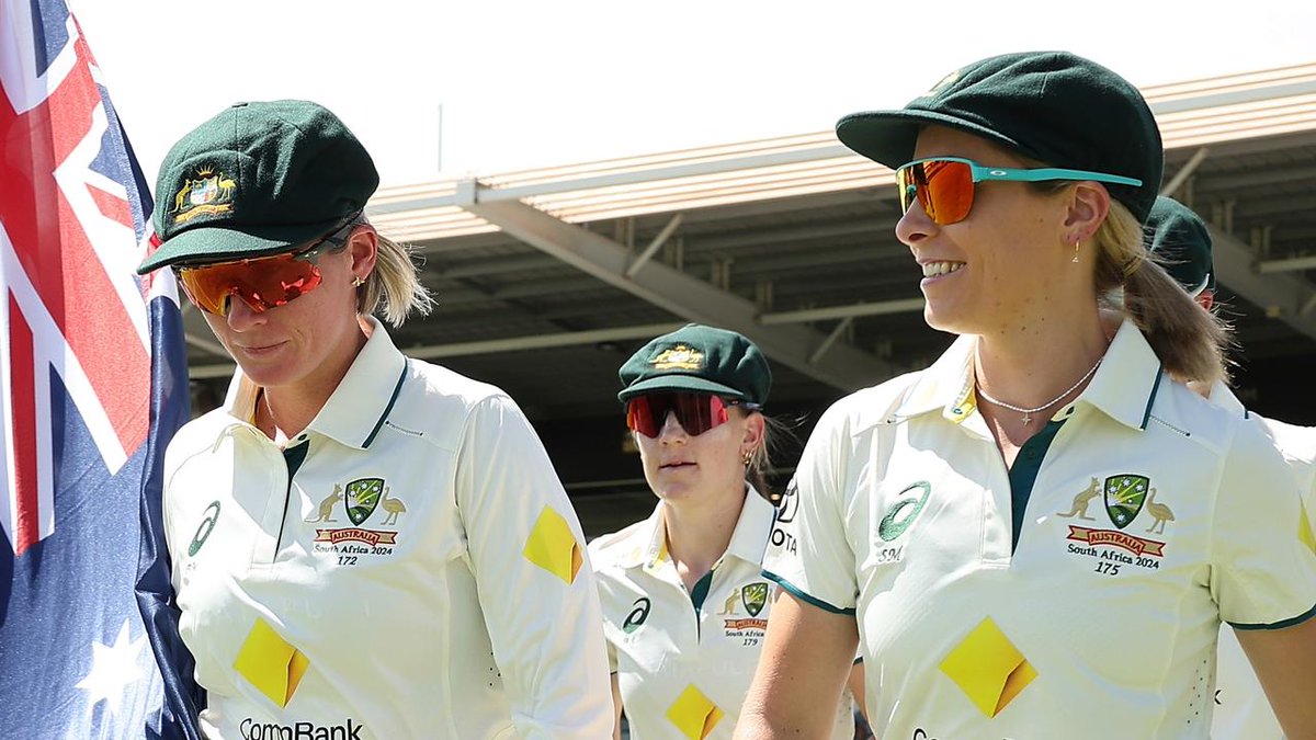 For the first time in more than a decade Meg Lanning doesn’t feature on Cricket Australia’s contract list - but there’s a host of big-name stars set to crack the $1m mark. Every CA contracted women’s player for 2024-25 ➡️ bit.ly/43NMZiq