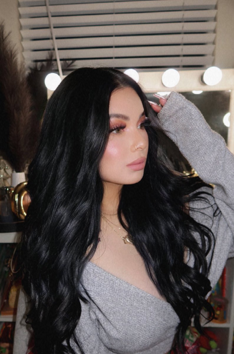 Bellami extensions making me
Feel like a badie 
Code : Prettylilmzgrace