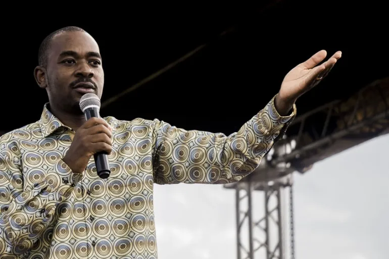 NewsDayZimbabwe's tweet photo. 🔴OPPOSITION politician @nelsonchamisa has made fresh calls for talks with President @edmnangagwa and the ruling @ZANUPF_Official party to address the currency crisis that has seen authorities dump the #Zimdollar.
https://t.co/dAAW2whirL https://t.co/N60lRuXUTI