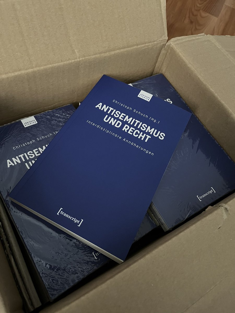 Gerade erschienen bei <a href="/transcriptweb/">transcript Verlag</a> : 
Der Sammelband zu „Antisemitismus und Recht“.  Open-Access dank der <a href="/HumboldtUni/">Humboldt-Universität zu Berlin</a> und <a href="/ZEITstiftung/">ZEIT STIFTUNG BUCERIUS</a> <a href="/ZSwissenschaft/">ZEIT STIFTUNG BUCERIUS Wissenschaft</a> !