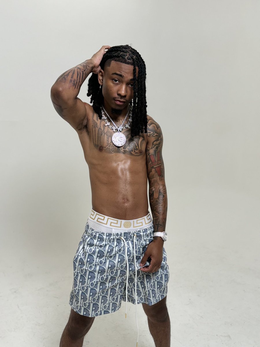 srtdavidd's tweet photo. Forgot to tell y’all I got another sleeve🥹😮‍💨 https://t.co/CAzrHyvHlH