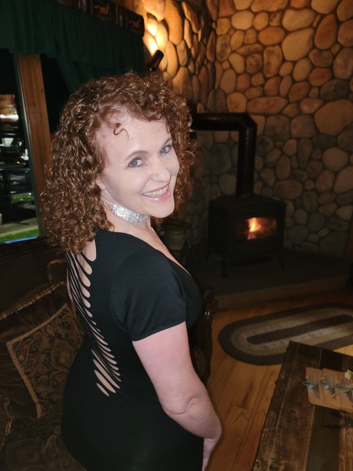 Saturday night was Little Black Dress.  There was a bad wind storm and the power went out.  So we all<a href="/tag/party"class="tags"><span>#party</span></a><a href="/tag/redhead"class="tags"><span>#redhead</span></a><a href="/tag/wind"class="tags"><span>#wind</span></a><a href="/tag/blackout"class="tags"><span>#blackout</span></a><a href="/tag/milf"class="tags"><span>#milf</span></a><a href="/tag/littleblackdress"class="tags"><span>#littleblackdress</span></a>