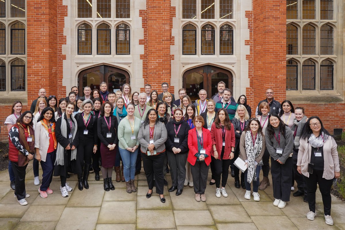 Let's hear it for all the teachers supporting students applying to Cambridge! 👏 Last month, we welcomed 45 guidance counsellors from 29 countries for our International Guidance Counsellor Conference. Explore our events and resources for teachers 👇 undergraduate.study.cam.ac.uk/events/teacher…