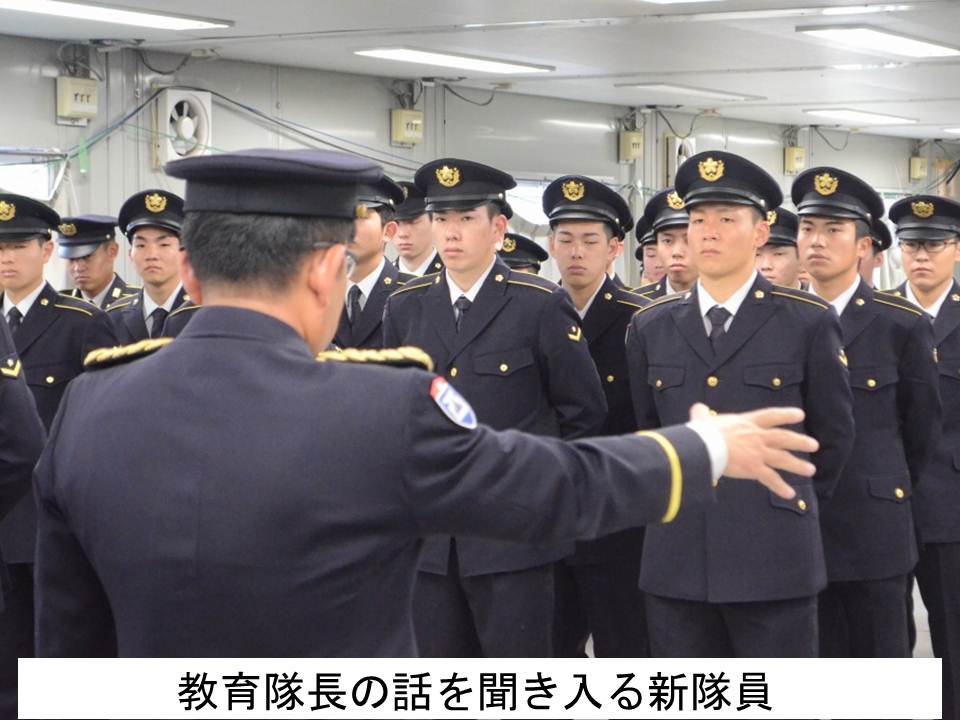 昨日のえび駐!! 4月7日（日）＃新隊員教育は、#区隊旗授与 を実施