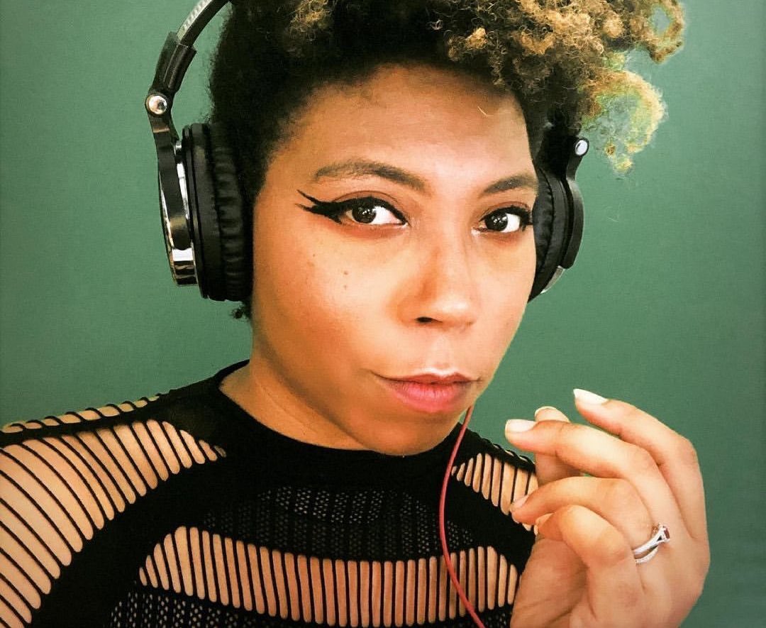 ThatBritte's tweet image. Everyone talks about Brennan’s The Shirt™️ but not enough folks mention Aabria’s The Shirt™️