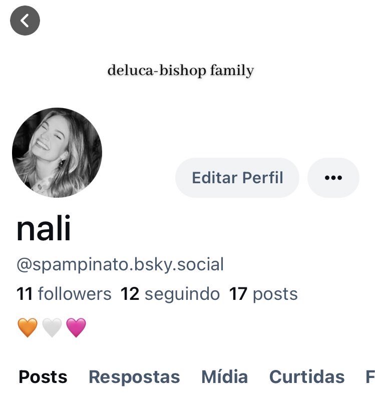 sofiscarsons's tweet image. oi gente vem ser moot no bluesky?! se o tt cair mesmo nao quero perder os mutuals 😩