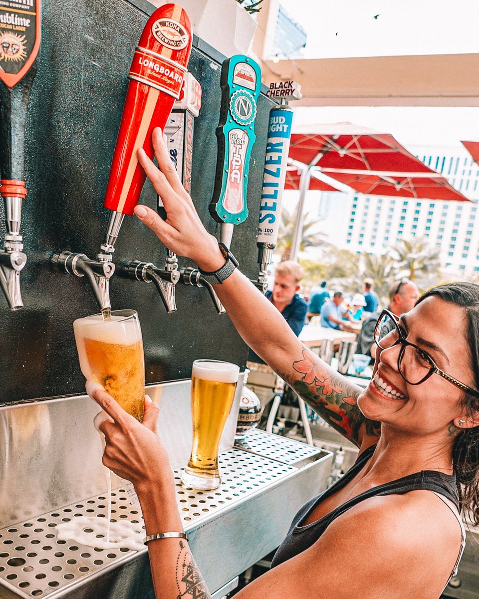 Pouring a cold one for #NationalBeerDay! 🍻 #BeerParkLV