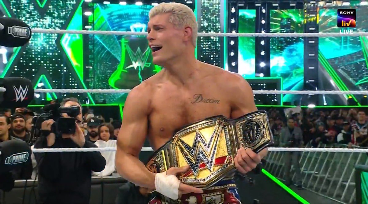 🚨🚨🚨🚨🚨🚨🚨🚨🚨🚨🚨🚨

حلم كودي رودز وعائلته تحقق ياجمااااعة 🔥🔥🔥🔥🔥🔥🔥🔥🔥🔥🥶😱😱😱. 

#WrestleMania