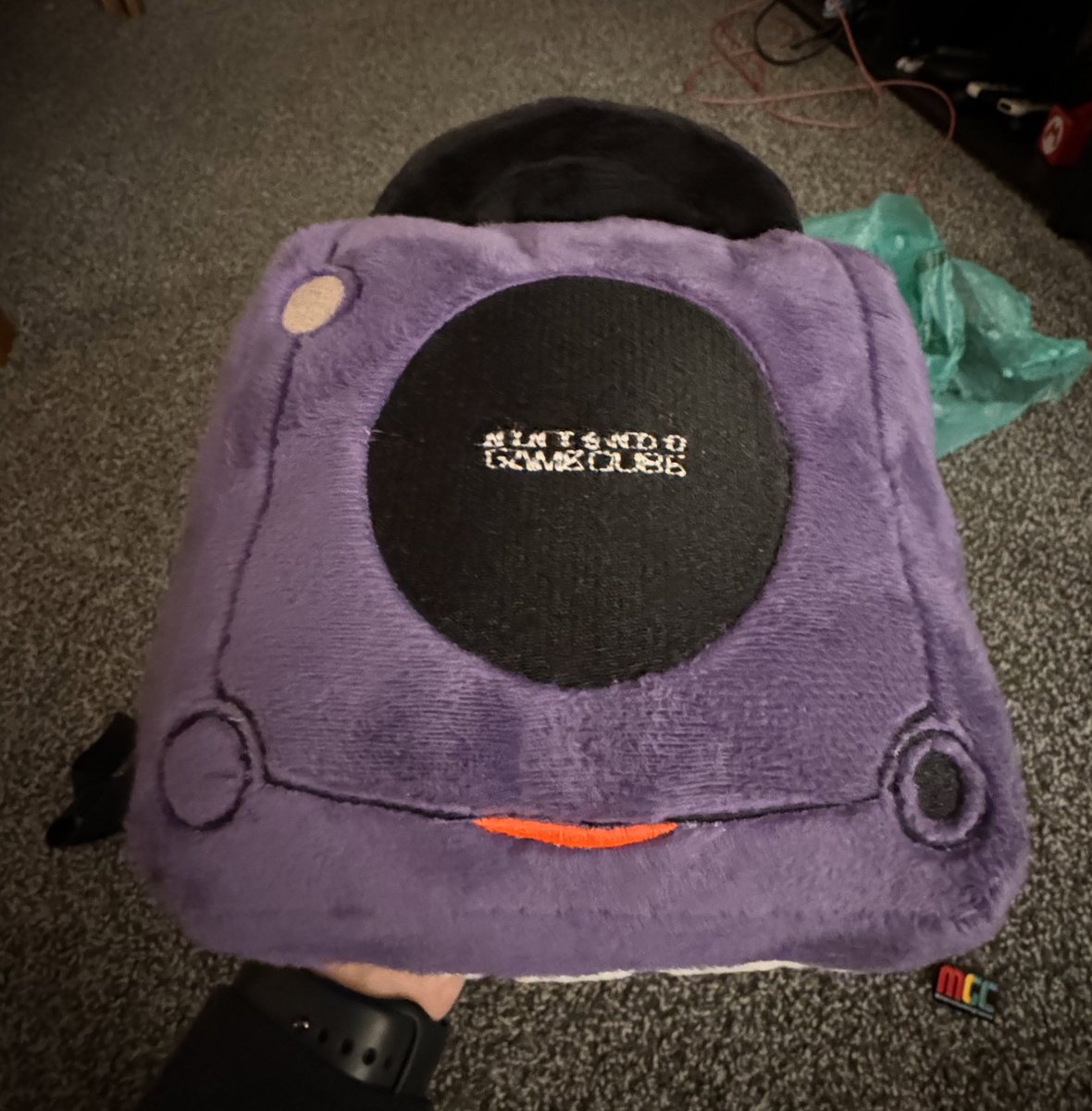 orangeyouglad06's tweet photo. This gotta be the best purchase of my life. Everyone go visit her site!!! https://t.co/5M596ACwg1