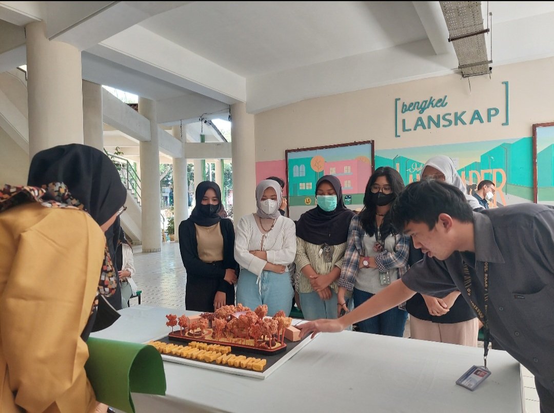 HIMASKAP IPB | Moing lagi nugas tweet media