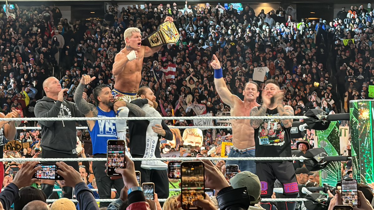 Uno de los mejores finales en la historia de #Wrestlemania Cody Rhodes ha terminado su historia. Nos vamos contentos a casa. Ha sido un show de 10. Que buen momento para ser fanático del Wrestling.