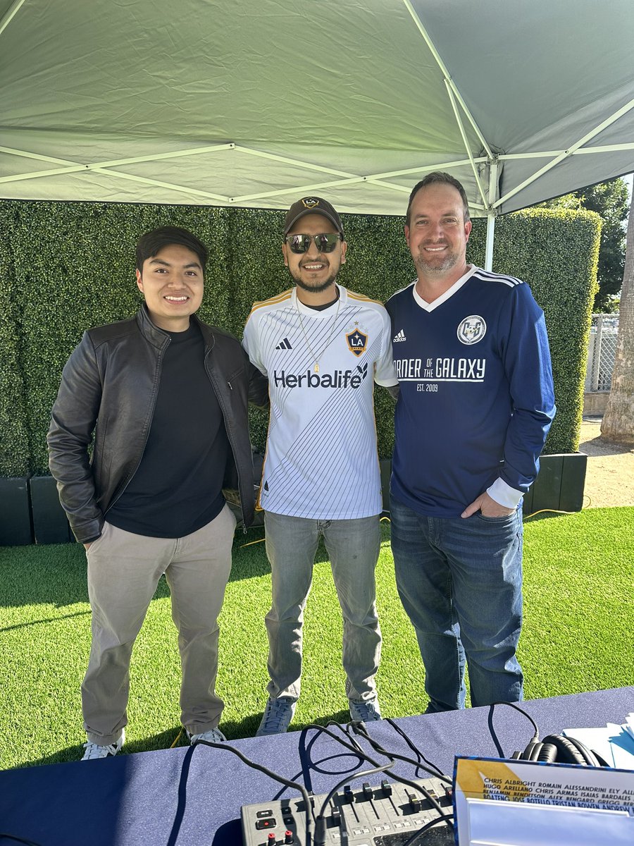 I got to meet Ray yesterday! The composer of our awesome music on CoG. Dude is an amazing human being and sooooo talented. @munditoplaza #LAGalaxy #MLS