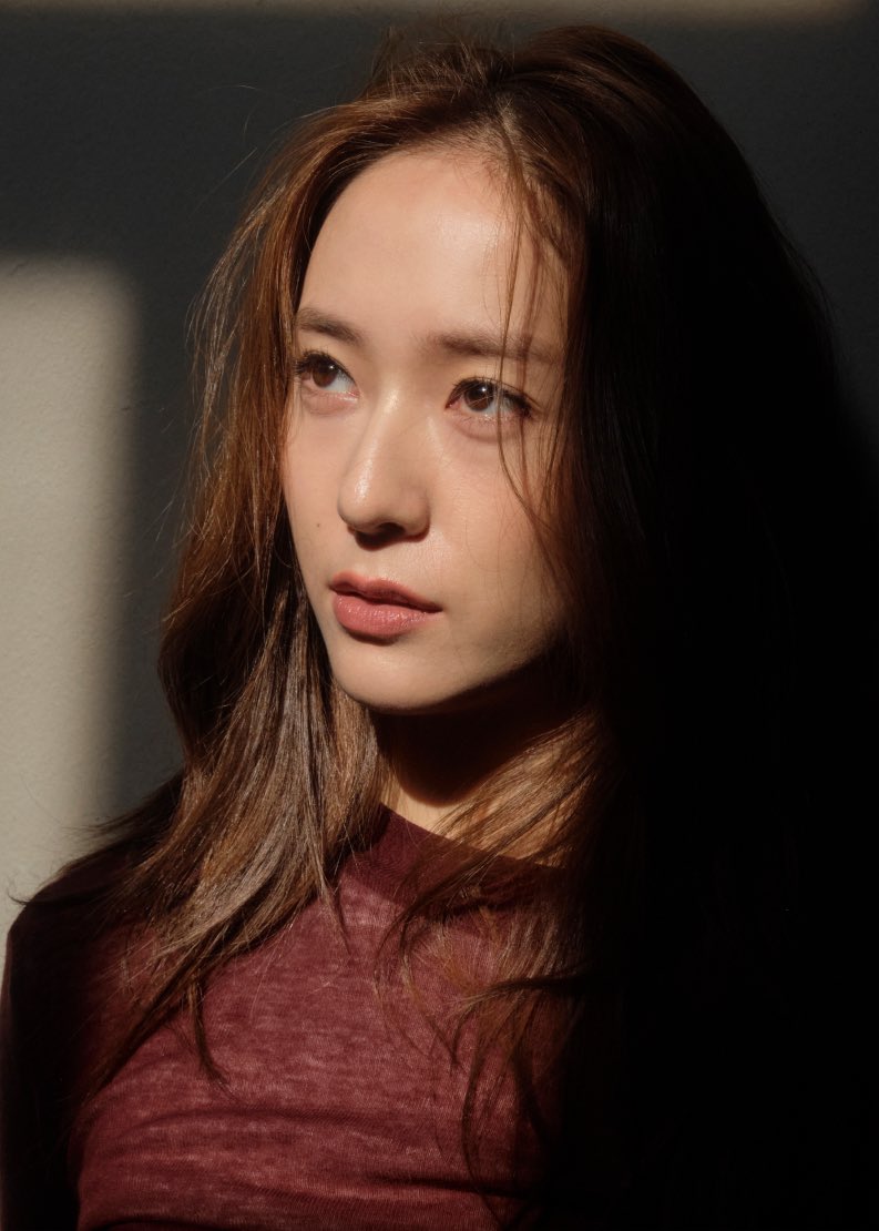 altvalorasoo's tweet photo. Krystal is nominated for Best Supporting Actress in the movie category at the 60th Baeksang Arts Award 2024 for her role as Han Yurim in Cobweb🤍 https://t.co/9qU4Itwy6z