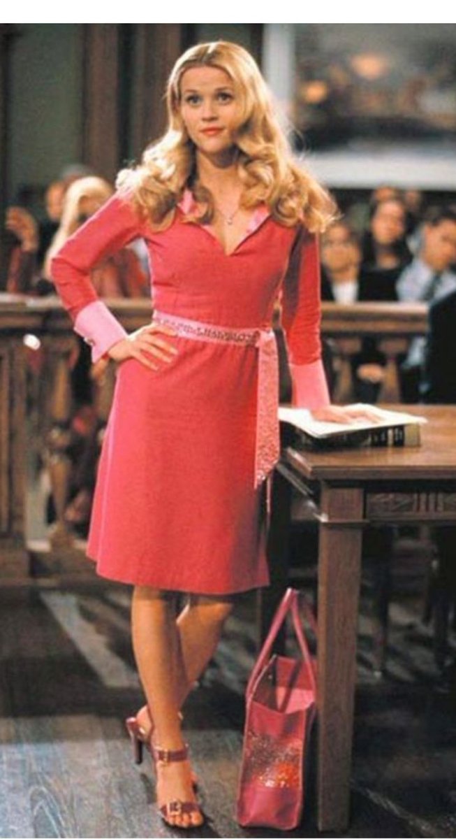 joyandfunme's tweet photo. @andrea_drea05 Reese Witherspoon, en Legalmente Rubia https://t.co/Eax57shsoH
