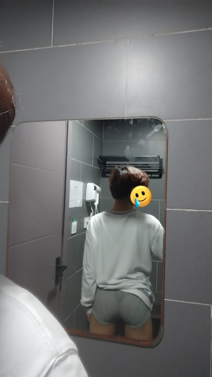 CQxiaokang's tweet photo. 练臀腿打卡 https://t.co/eXdm7KzsiV