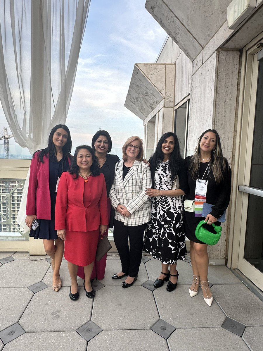 Some of the #ACCWIC council members supporting our chair @gina_lundberg at the @WomenAs1 Reception ❤️ #ACC24 @avolgman @DrToniyaSingh @docbhardwaj @KTamirisaMD