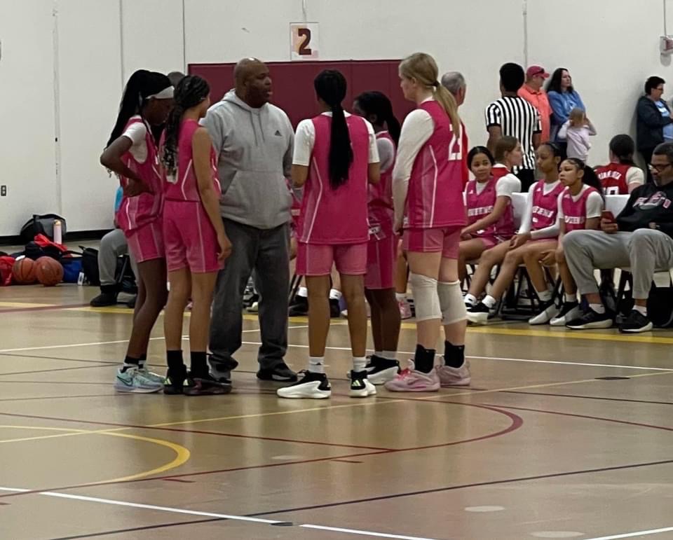 E1T1GirlsHoops's tweet photo. Our 2027’s went against 2026 teams this past weekend at the MN Heat Battle For Mom and took 1st place! Wins against Coulee Crush, MN Stars and Diamond Elite. @Sav2327 @lyricburrell @jaliyahd0830 https://t.co/YLfweWEflk