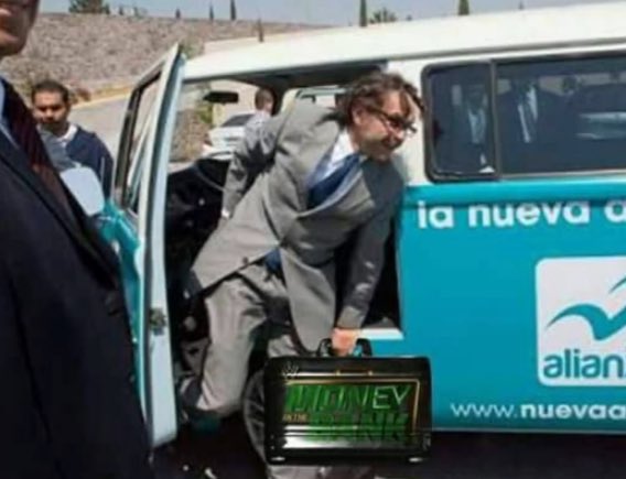 ElJeringasLoko's tweet photo. YA METAN A QUADRI #DebateINE https://t.co/YdaK75c2ue