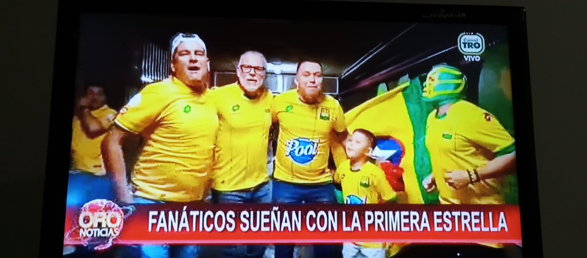 Ha sido una fecha espectacular…Somos líderes del fútbol Colombiano y este equipo enamora 
La pasamos muy felices en el estadio , la fiesta fue increíble y sé que vienen mejores ….¡ Este amor es para siempre! #SoñemosJuntos #QuieroSerCampeon