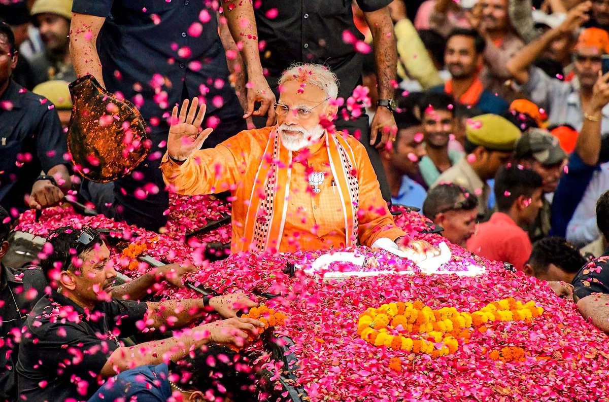 आज प्रशांत किशोर ने एक इंटरव्यू में कहा कि, भारतीय जनता पार्टी 2024 लोकसभा चुनाव में 300 से अधिक सीटें जीतेगी और #तेलंगाना में या तो पहली या दुसरे नंबर की पार्टी बनेगी. पहली बार तमिलनाडु में BJP का वोट शेयर दोहरे अंक पहुंच जाएगा और ओडिशा ओर पश्चिम बंगाल में सबसे बड़ी पार्टी बनकर…
