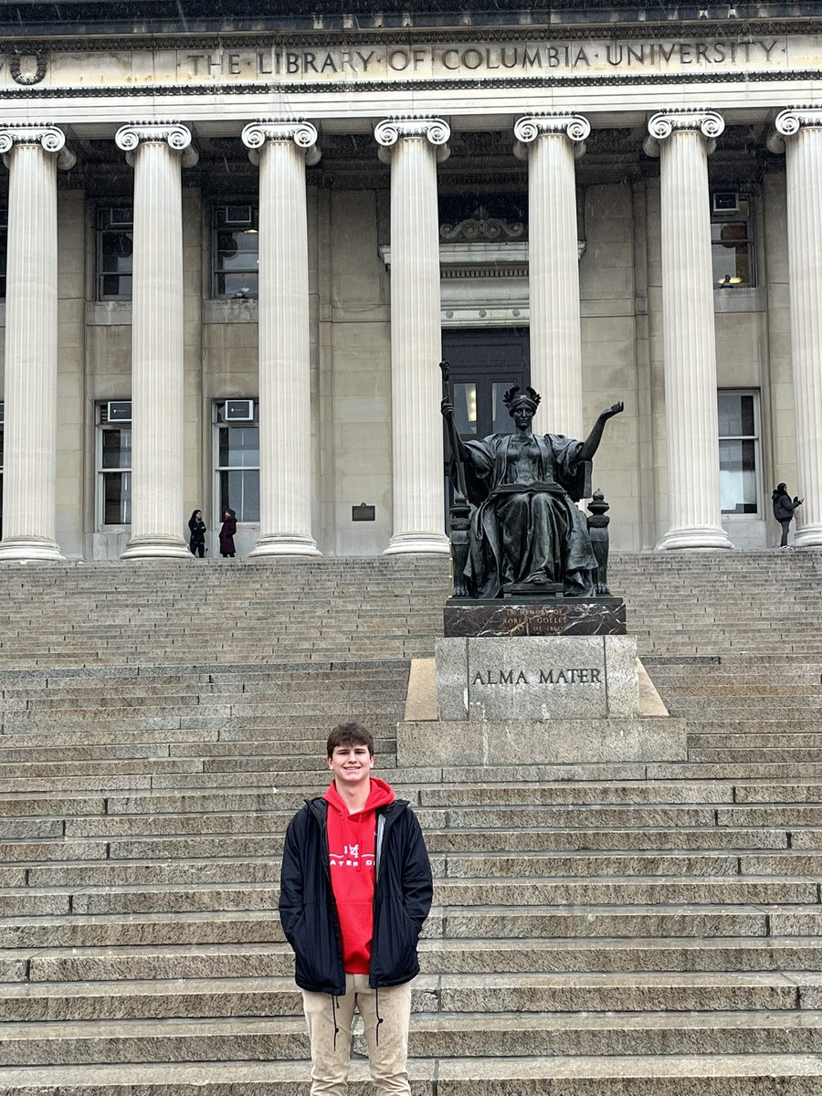 Thanks @_CoachG_ and @CoachManion_ for a great spring practice @CULionsFB! I loved learning about the culture of Columbia football! F.I.G.H.T. @MDFootball @Chris_Sailer @Diego_Marquez95