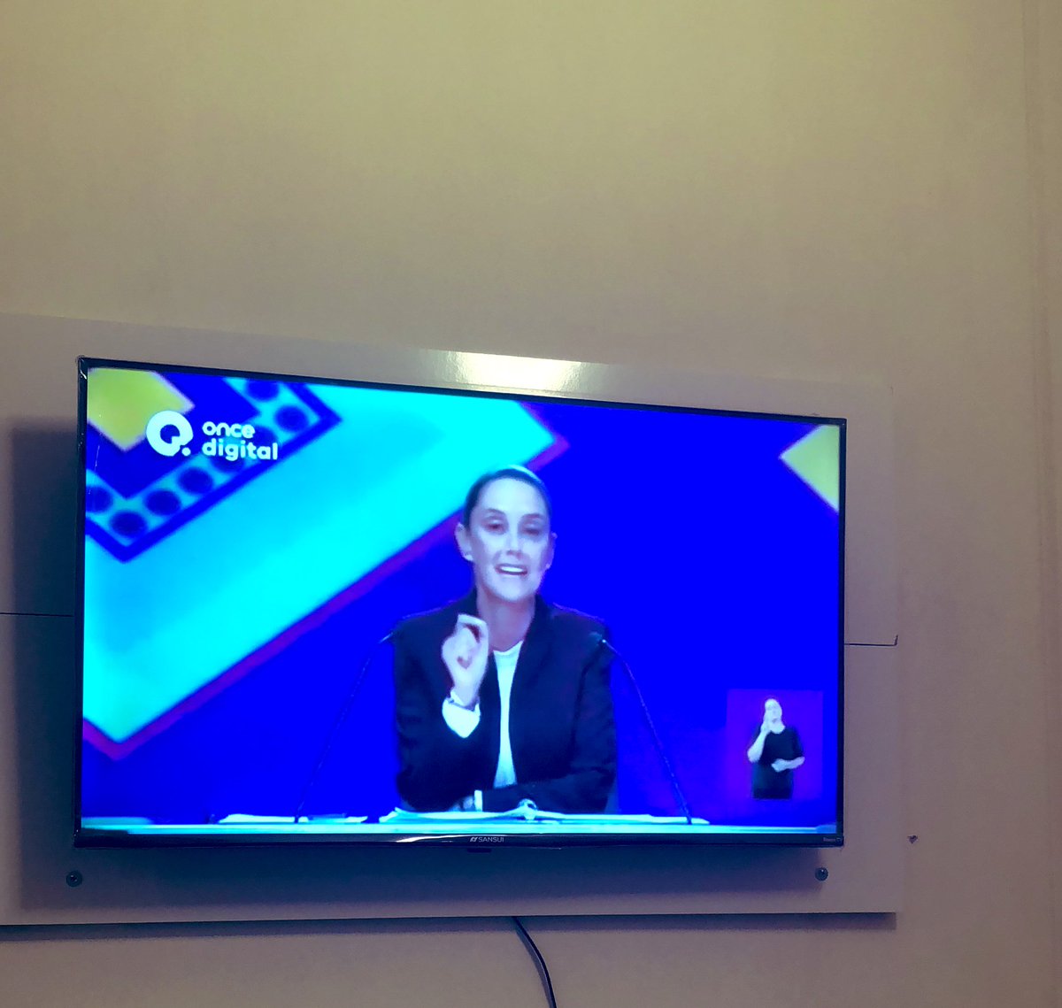 DelmarDnny's tweet photo. #ClaudiaGanaDebate #JovenesConClaudiaPresidenta https://t.co/jNAJcWyJxm