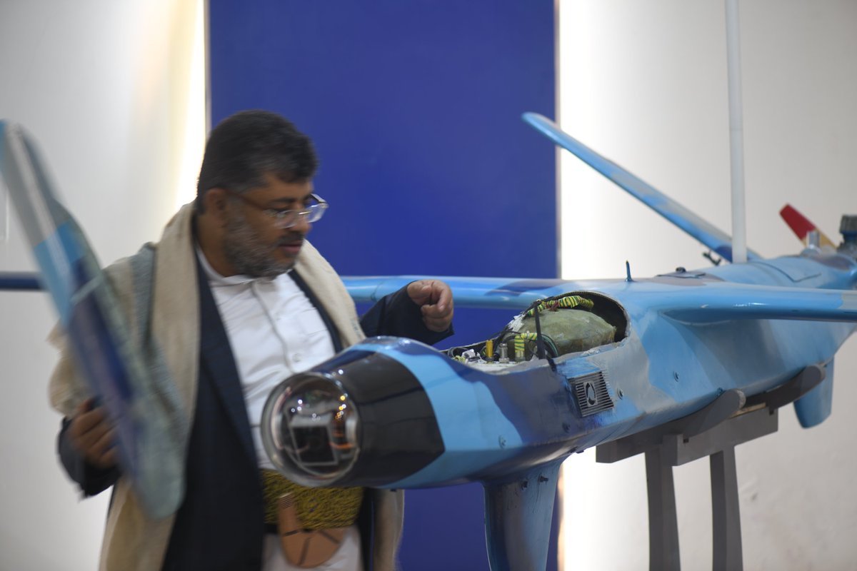 تطوارت جديدة حدثت خلل معركة النصر الموعود والجهاد المقدس بفضل الله
بحسب ما ذكره الاخوة المجاهدين الابطال المسؤولين في قسم الطيران المسير 
حيث وصل القوة والتطوير ثلاثة أضعاف ما كان يمتلكها اليمن خلال السنوات الماضية للعدوان الامريكي السعودي البريطاني الاماراتي ذلك بفضل الله وقوته