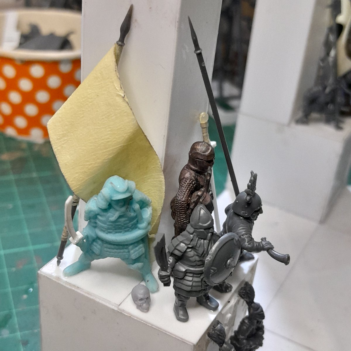 Building for #smashbash2024 #warhammer40k #scratchbuild #hobby #wellness #recycle #upcycle #crafting #gate #portal #door :)