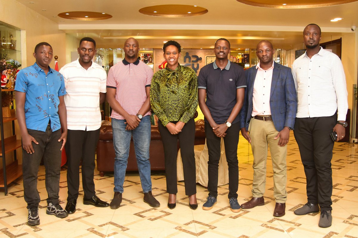 dndyaba's tweet image. Hon. @PNyamutoro, who previously served as our Deputy Guild President, provided exemplary leadership during her tenure. We are grateful for her guidance and stewardship. Special thanks to @Rach_Musinguzi, @tlavie5, and @OdurDerrick for organizing this memorable reunion.