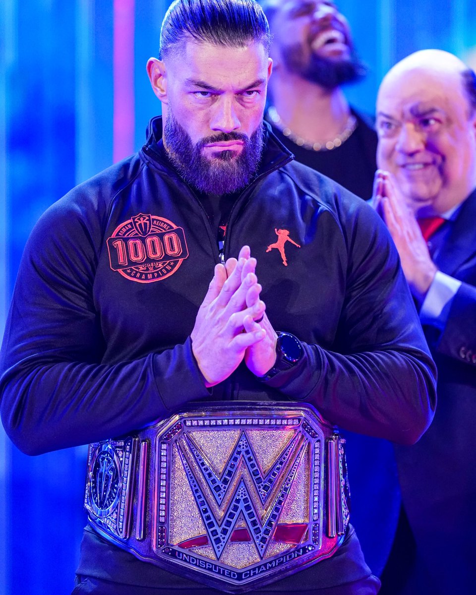 WWEIndia's tweet photo. 1,316 days! #ThankYouRoman ☝️ 🙏 

#RomanReigns #WrestleMania https://t.co/s3KKuJwztm