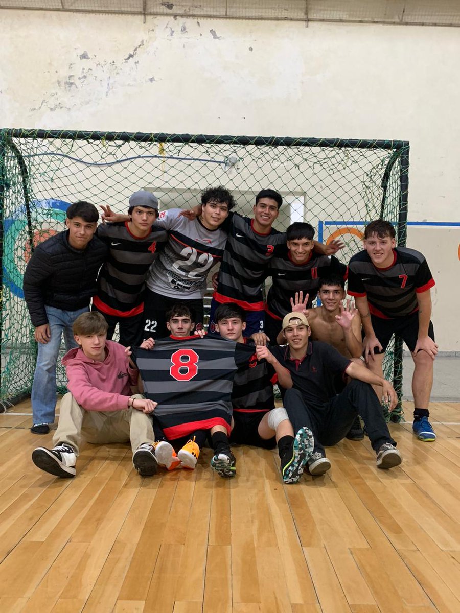 q buen torneo metimos con los pibes🏆⚽