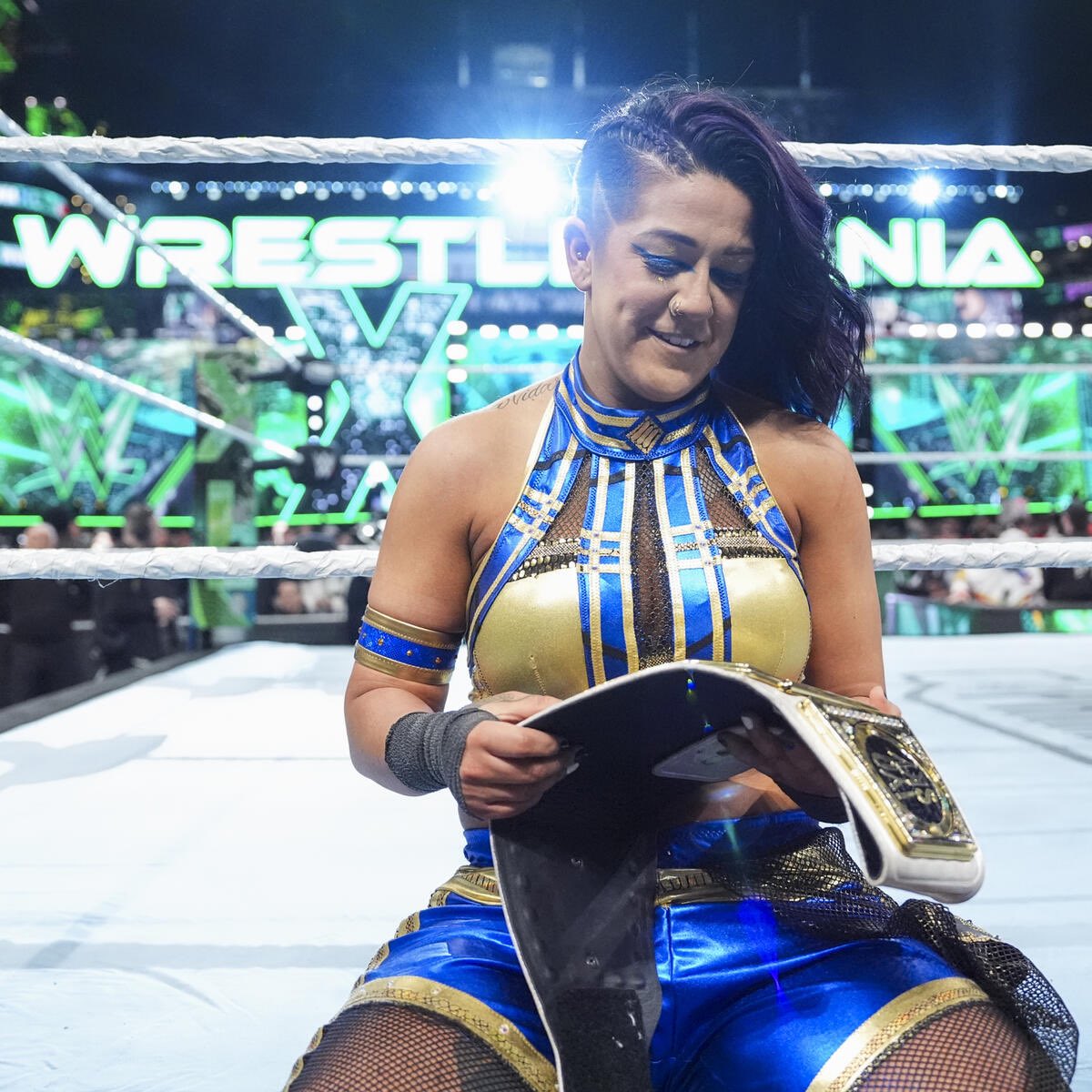 Bayley tweet media