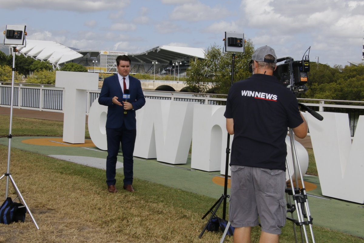 We are looking for aspiring journalists keen to follow their dream of a career in broadcast media.

The chosen applicant will get the opportunity to research, compile and produce stories for the WIN weekday news bulletin.

For more information, head to the link in our bio 🎥🎤