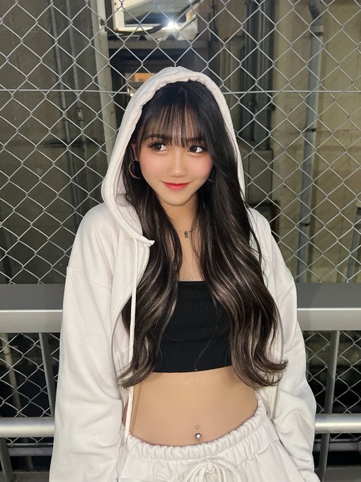 Twitterのコスプレ画像17